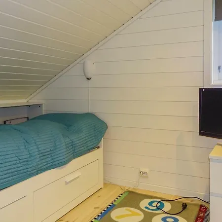 Three-bedroom Holiday In Vikesa Сasa de vacaciones